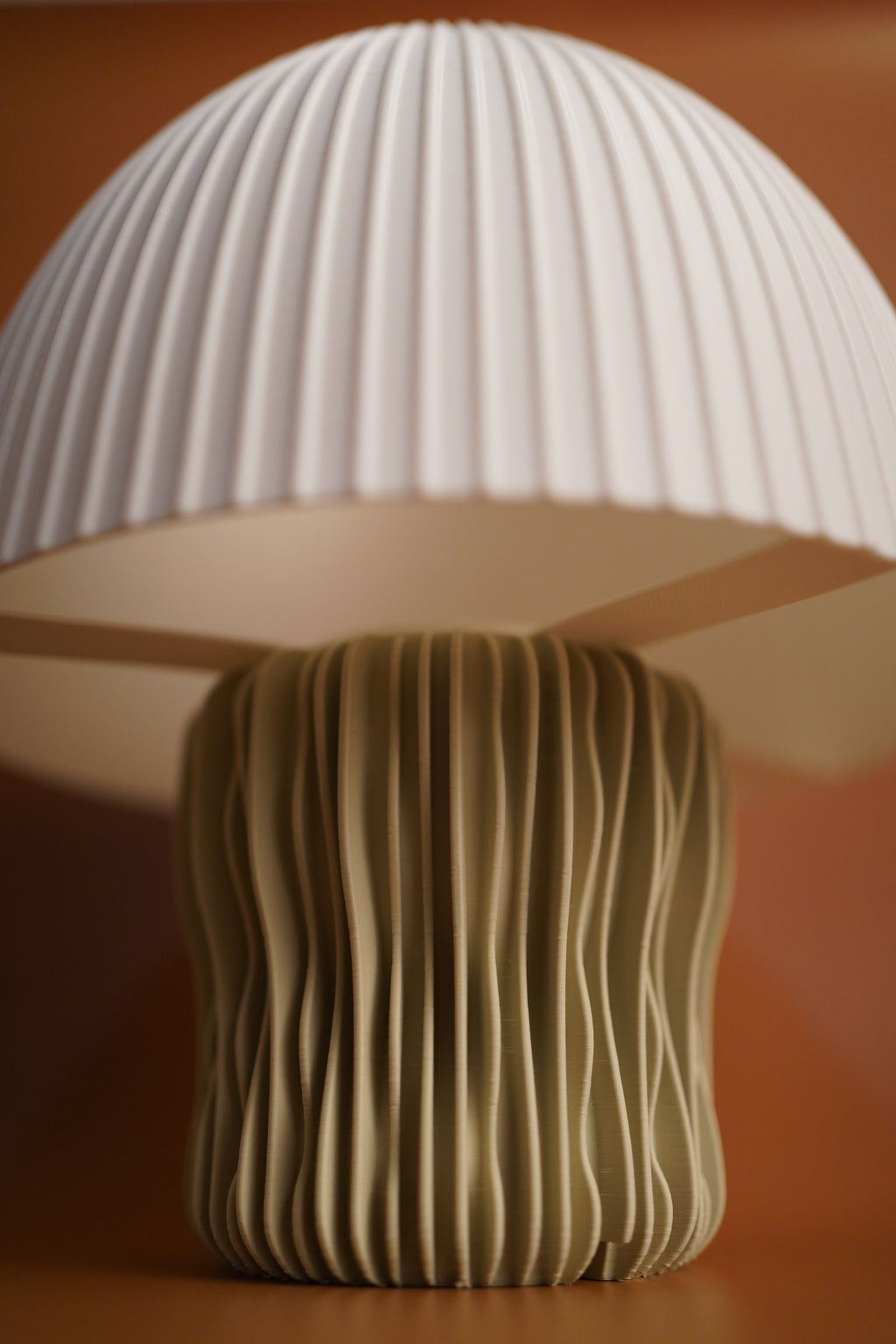 Calma Lamp
