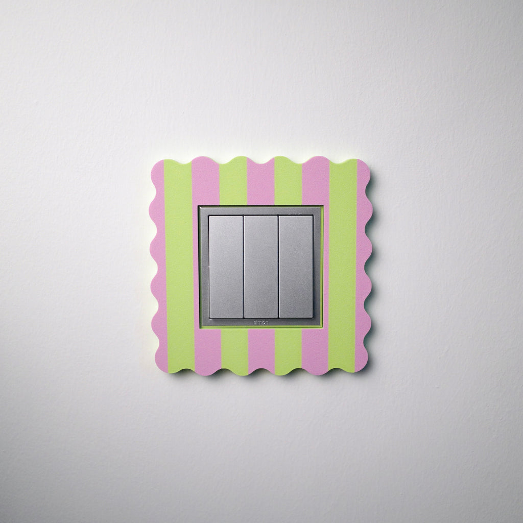 Wiggle Stripey Frame