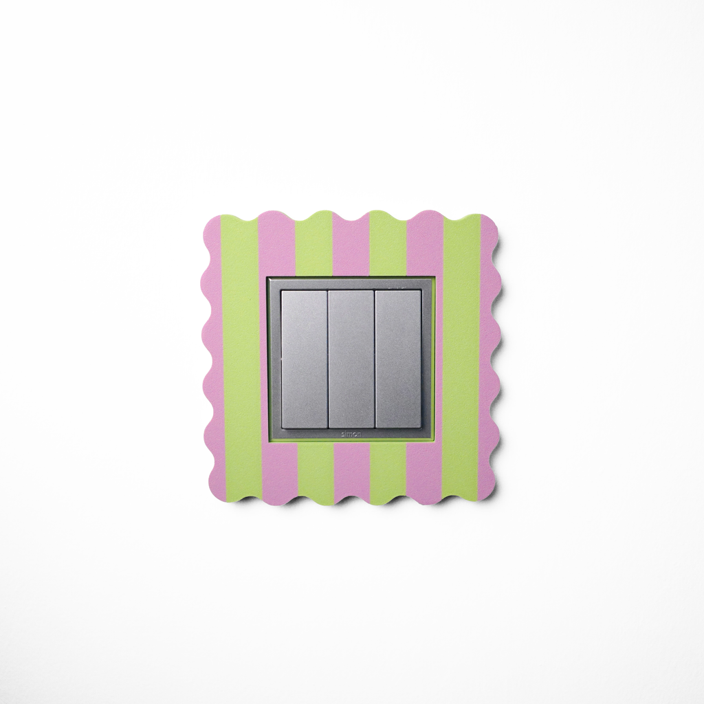 Wiggle Stripey Frame