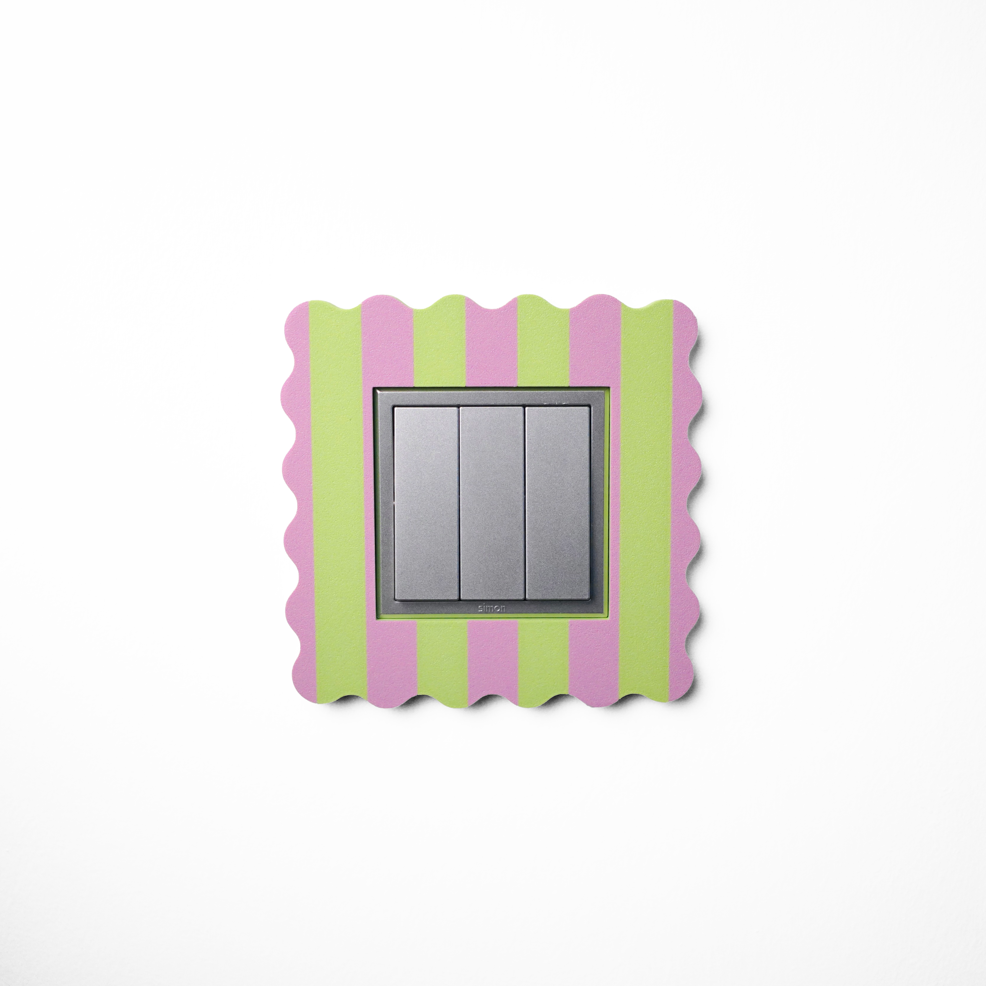 Wiggle Stripey Frame